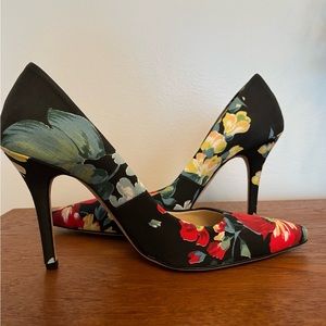 Stunning Couture Vassilis Zoulias Heels - Black with Floral Print, Size 9/EU 40